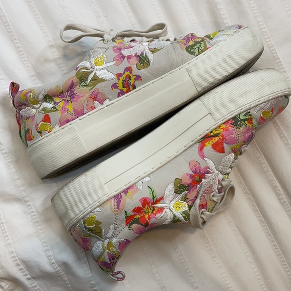 J/Slides floral embroidered chunky heel sneakers - Picture 8 of 9